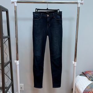 J Brand Skinny Jeans in Indigo - Mid Rise - Size 29